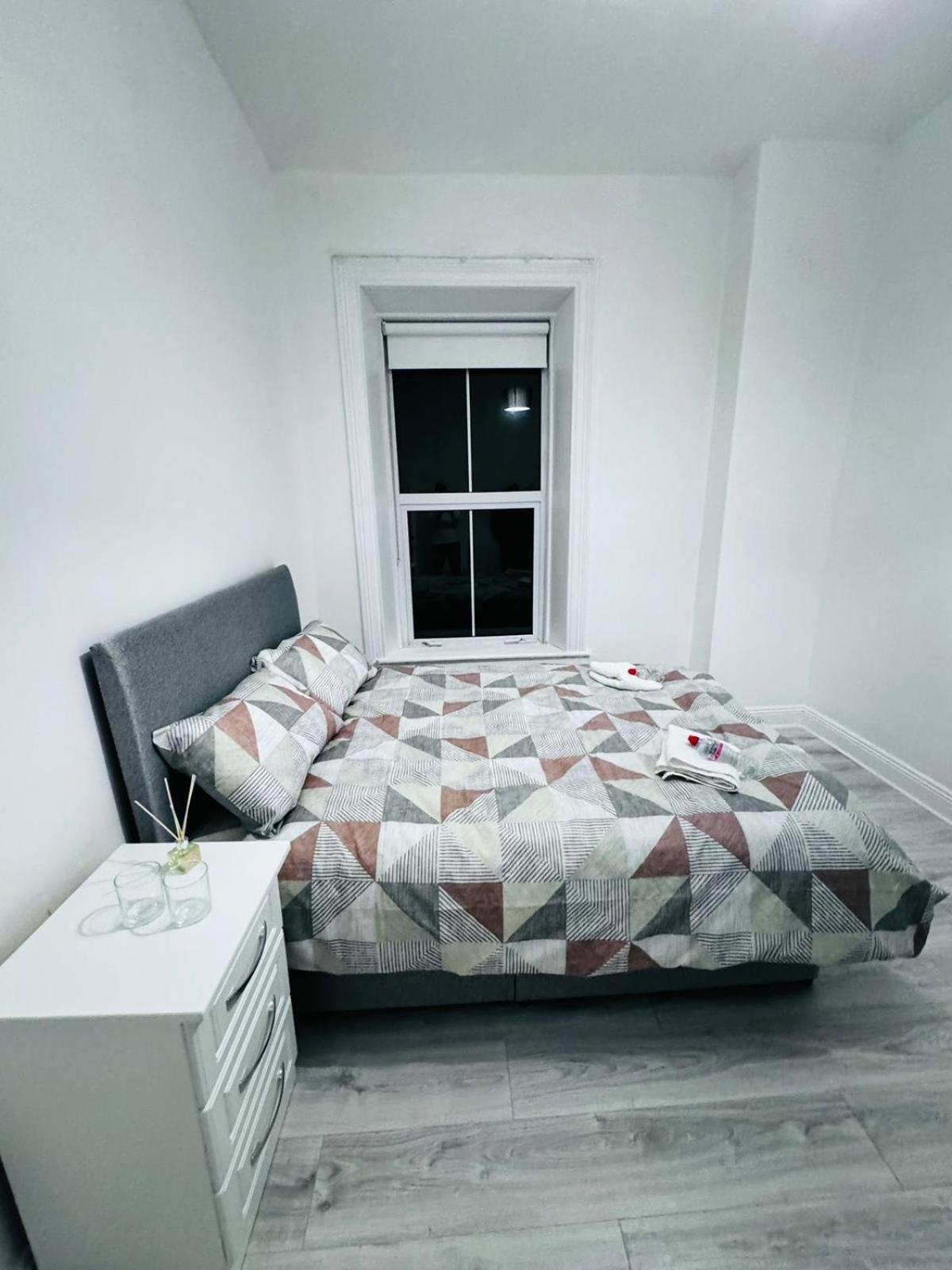 Naas Town - Budget Double Bedrooms Dış mekan fotoğraf